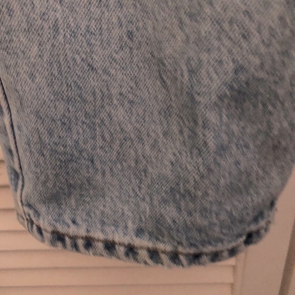 VTG 90 Gap Hi-Rise Loose Distressed Ankle Jeans - Picture 8 of 13